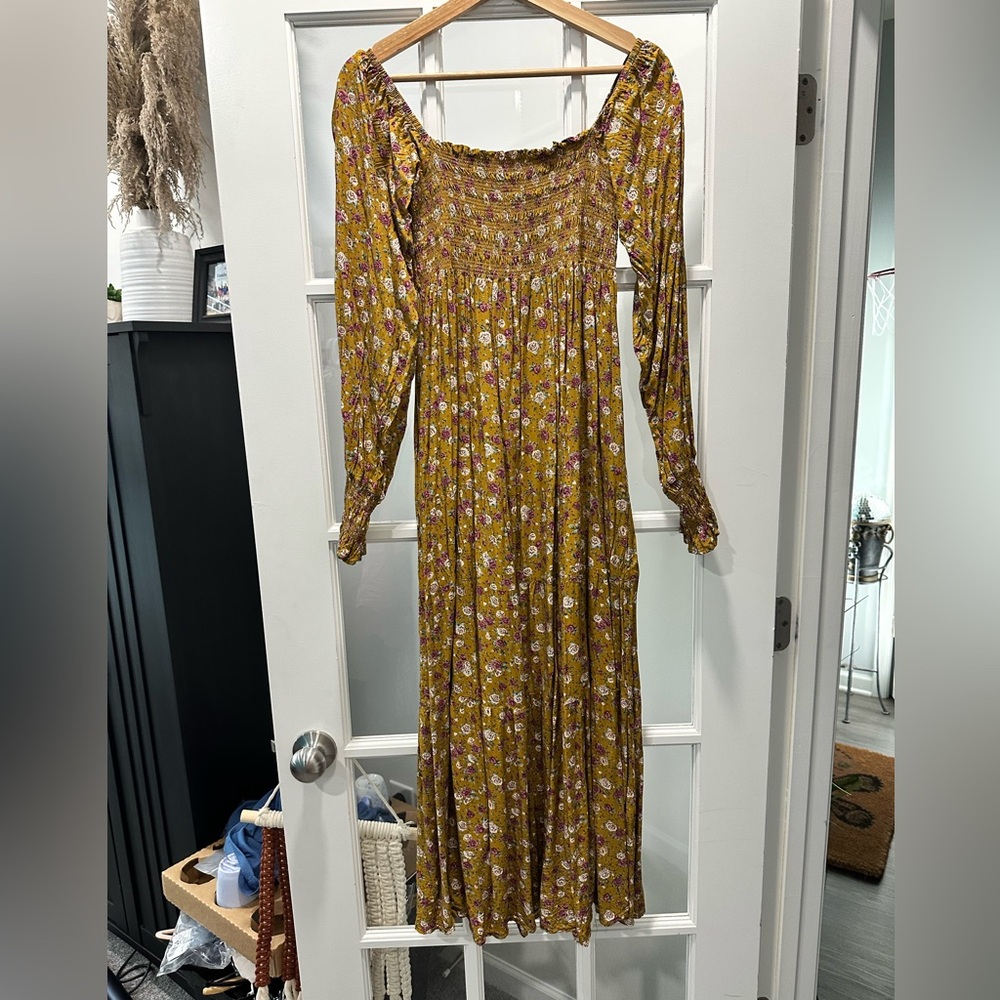 Easel Mustard Floral Maxi Dress Size Small